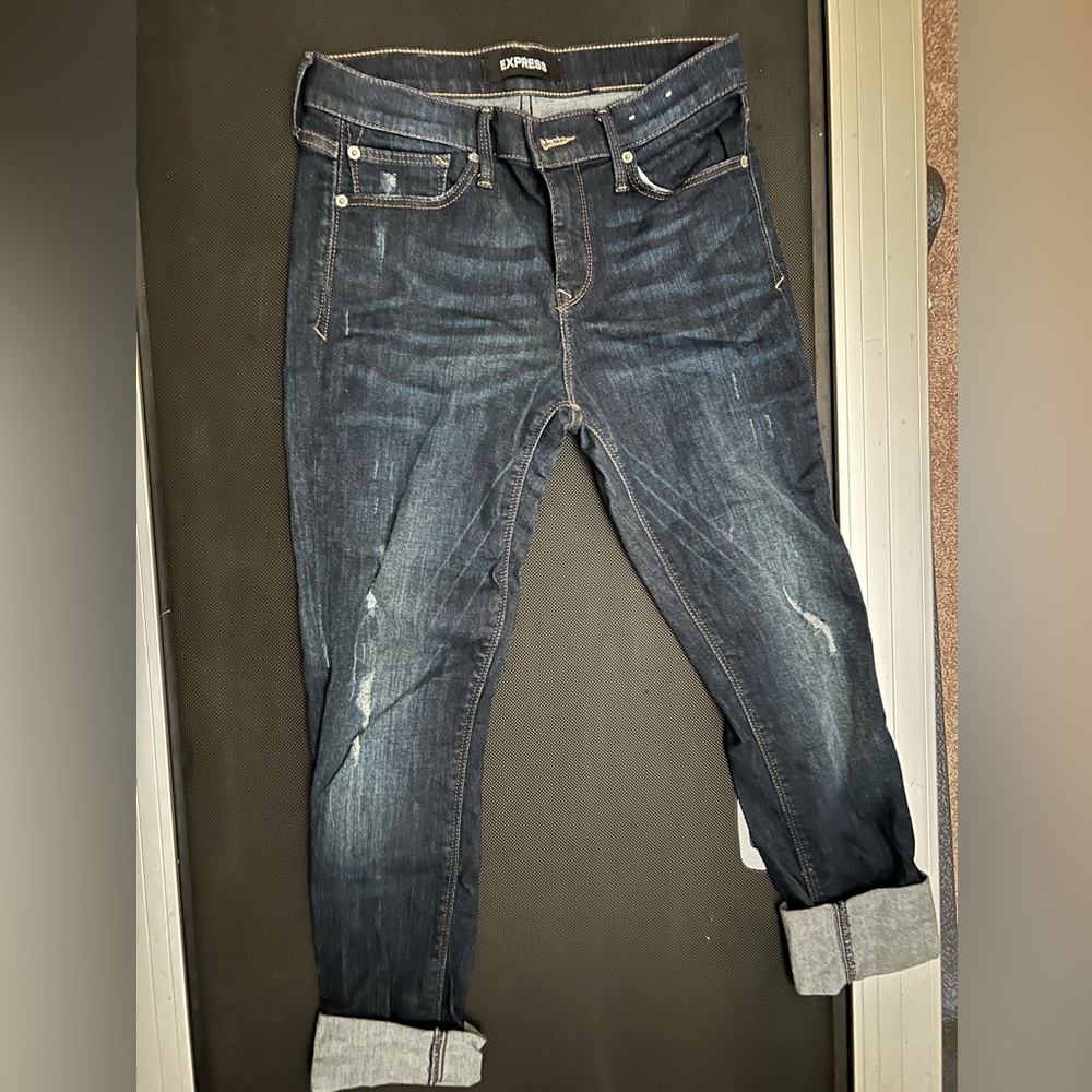 Express Cuffed ankle jeans